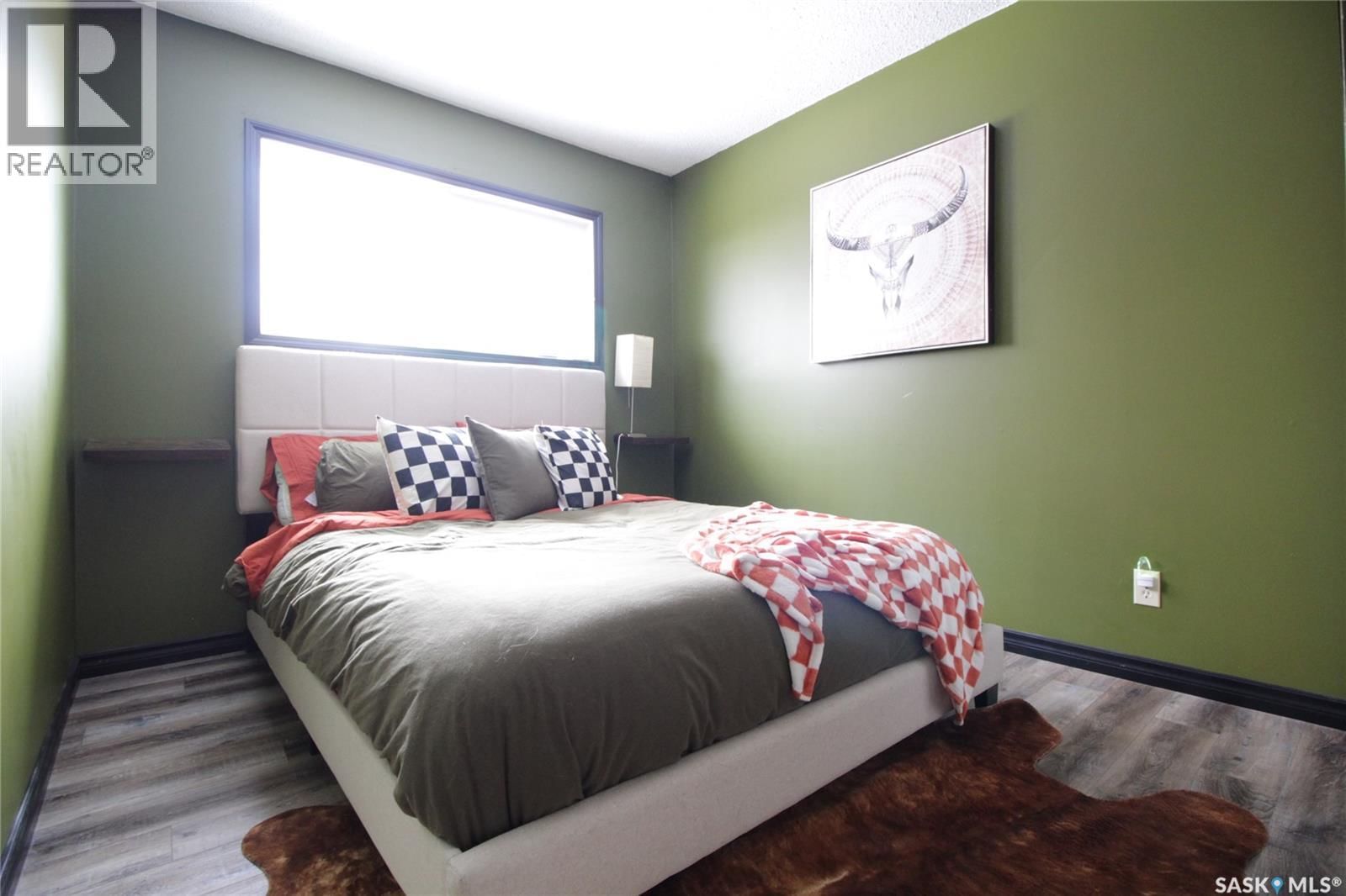 1110 ROBIN AVENUE Image 7