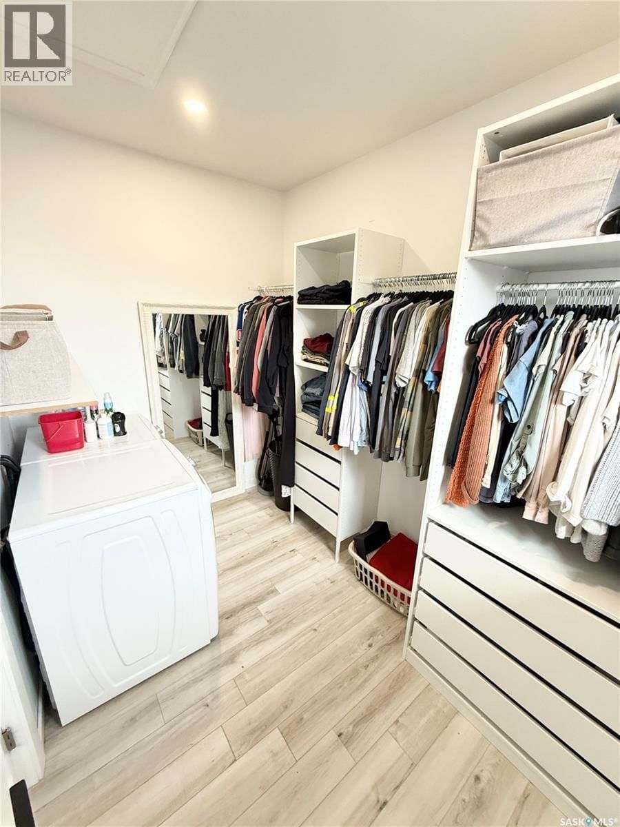 150 DELAET DRIVE Image 31