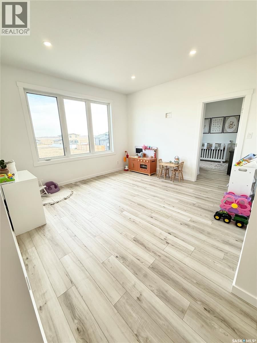 150 DELAET DRIVE Image 32