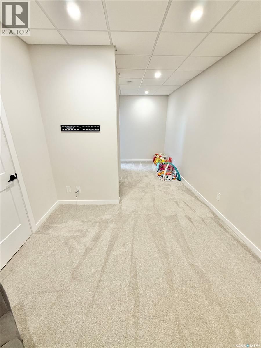 150 DELAET DRIVE Image 37