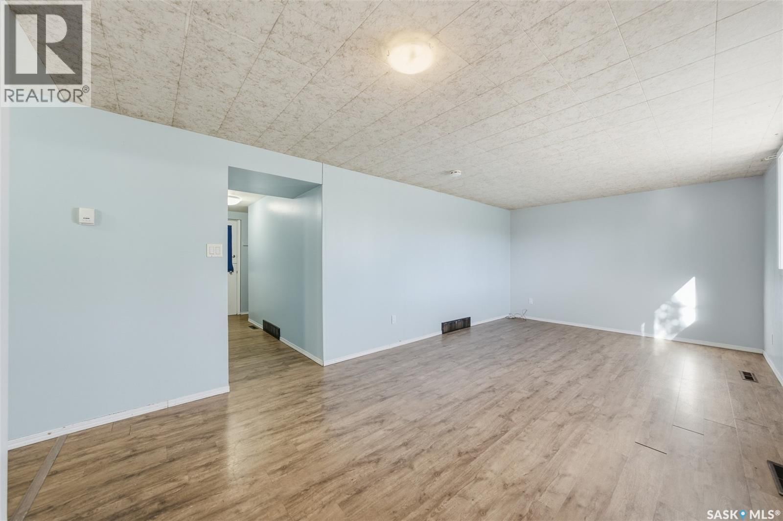 1051 109TH STREET Image 18