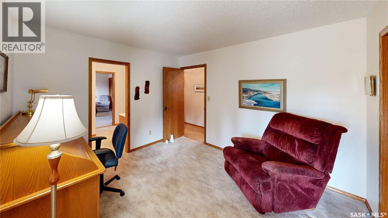 12 PEARL CRESCENT Image 25