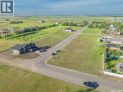 203 D'Arcy STREET | Rouleau Saskatchewan | Slide Image Three