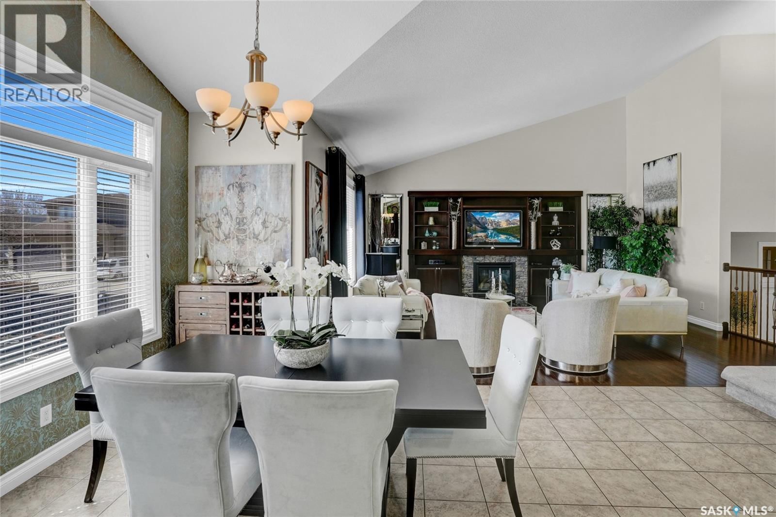 4839 MAZINKE CRESCENT Image 14