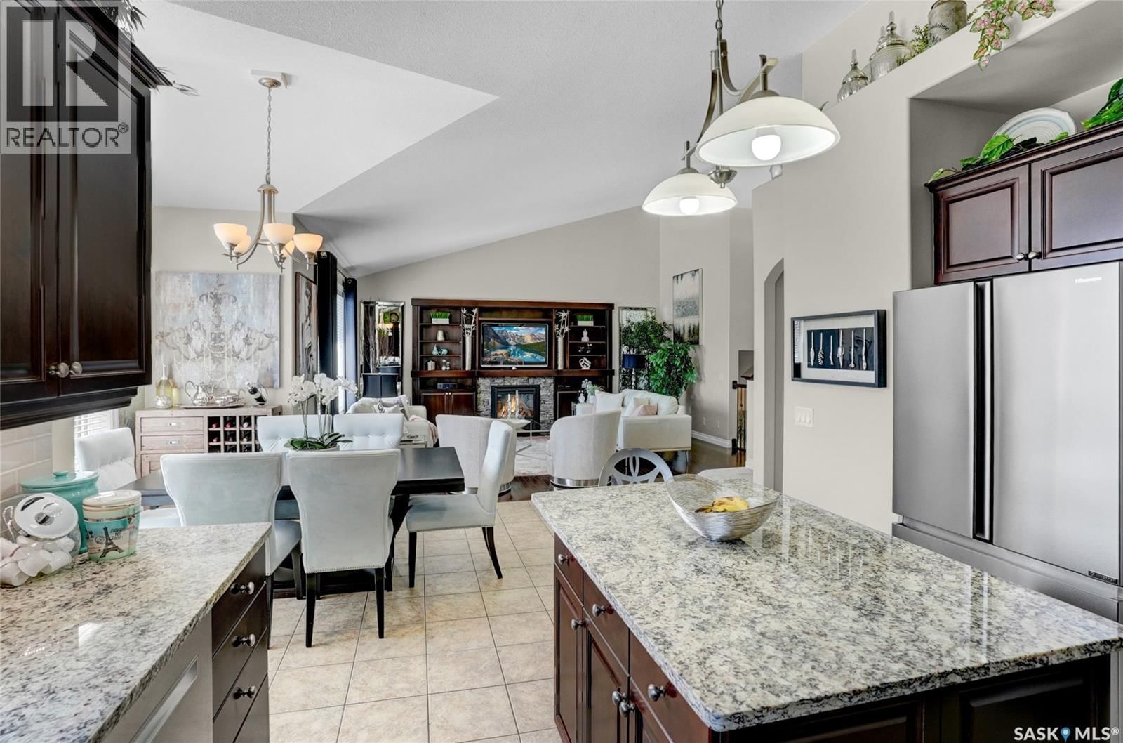 4839 MAZINKE CRESCENT Image 18