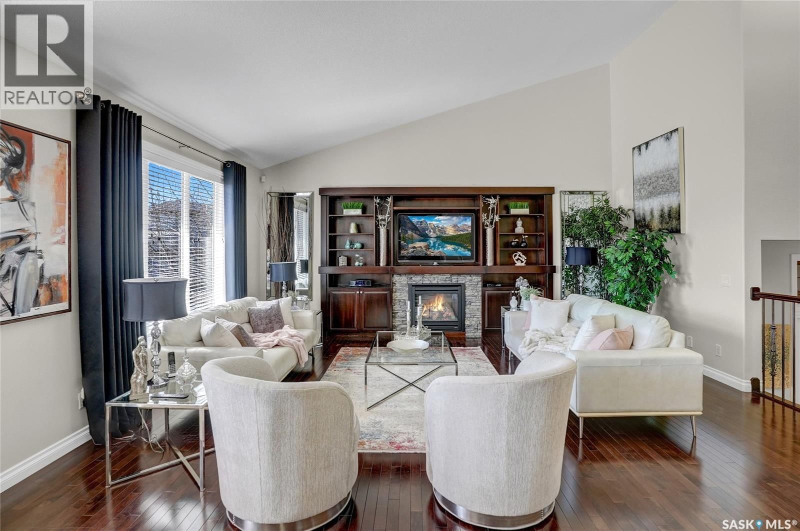 4839 MAZINKE CRESCENT Image 8