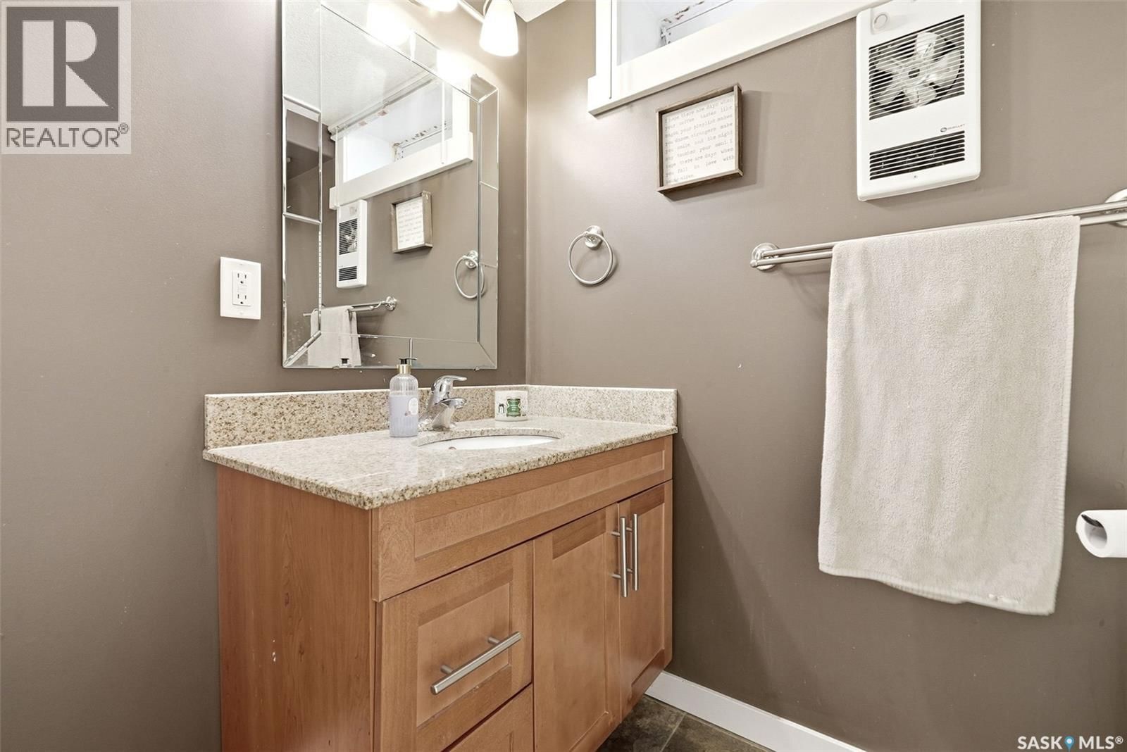 3013 GRANT ROAD Image 36