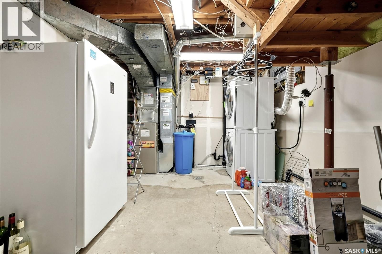 3013 GRANT ROAD Image 40