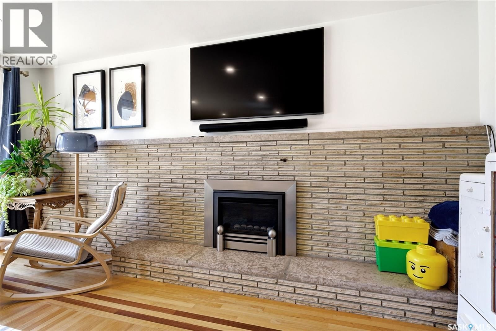 2640 19TH AVENUE Image 11