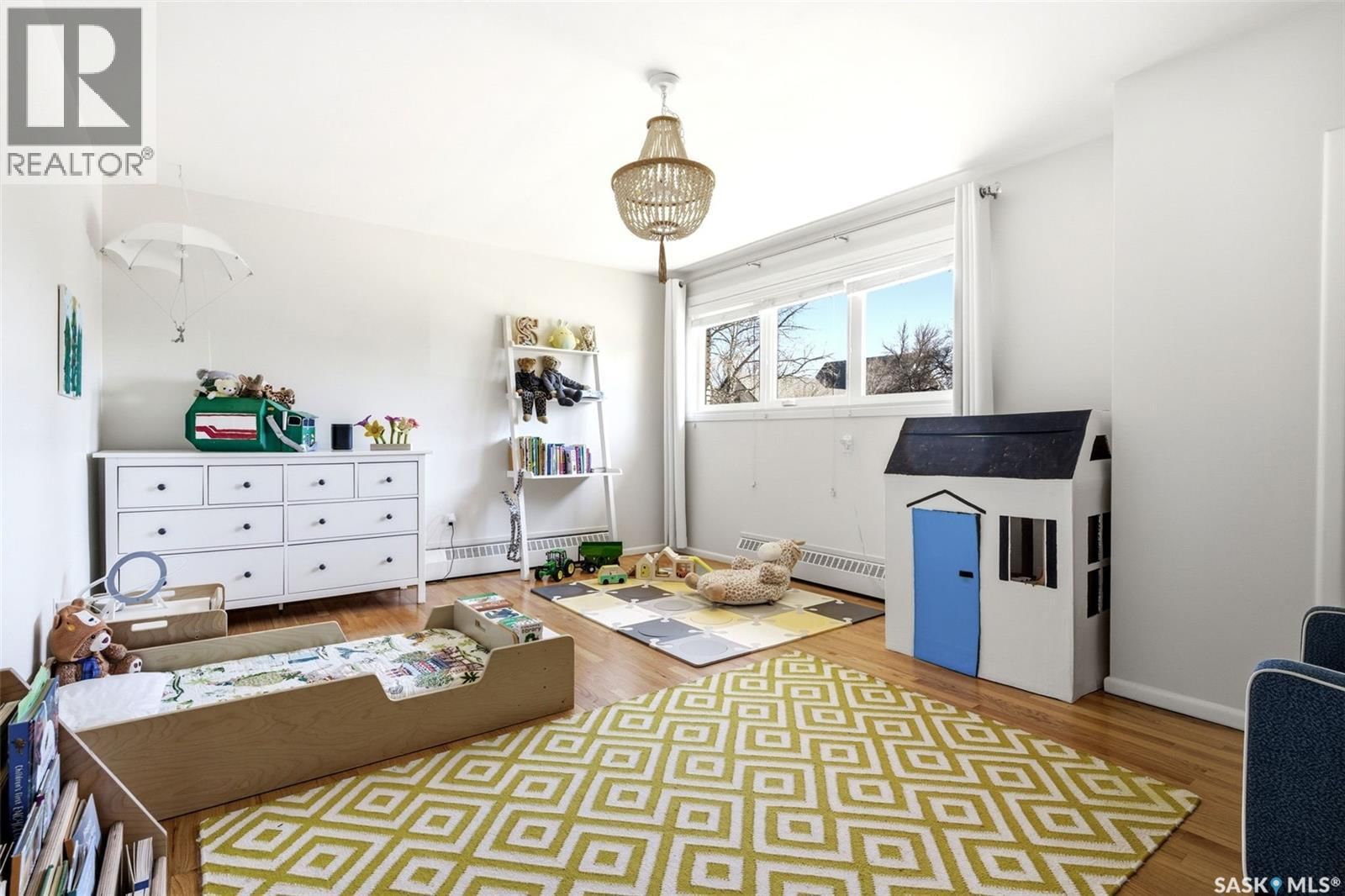 2640 19TH AVENUE Image 34