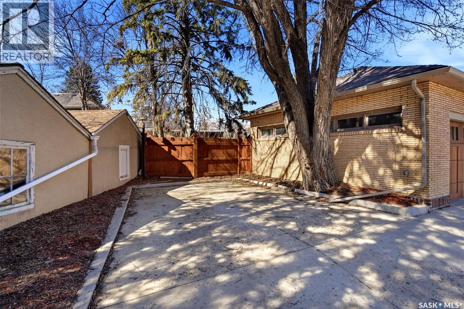 2640 19TH AVENUE Image 71