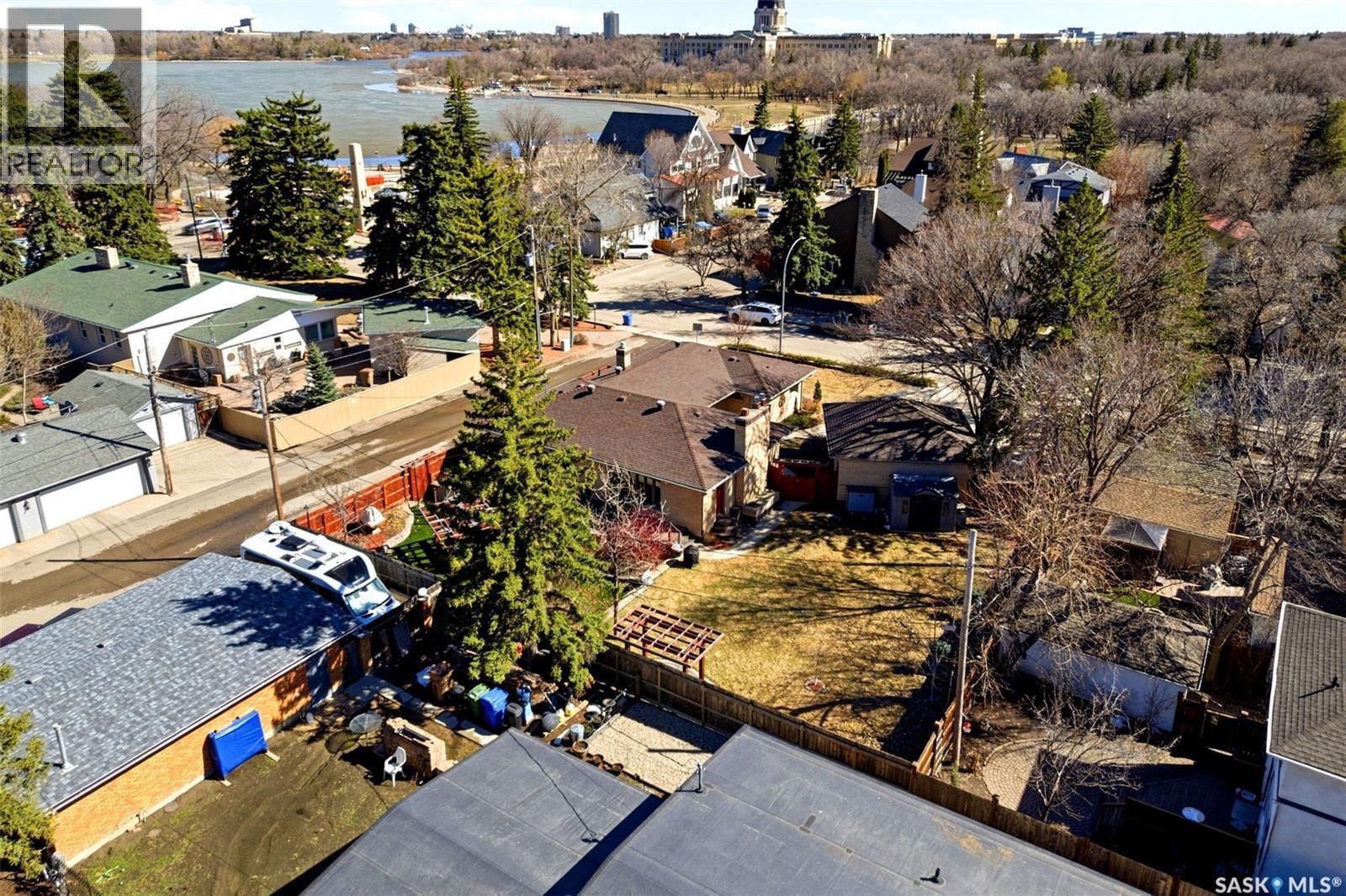 2640 19TH AVENUE Image 77