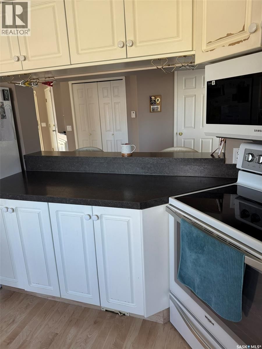 1160 TAISEY CRESCENT Image 10