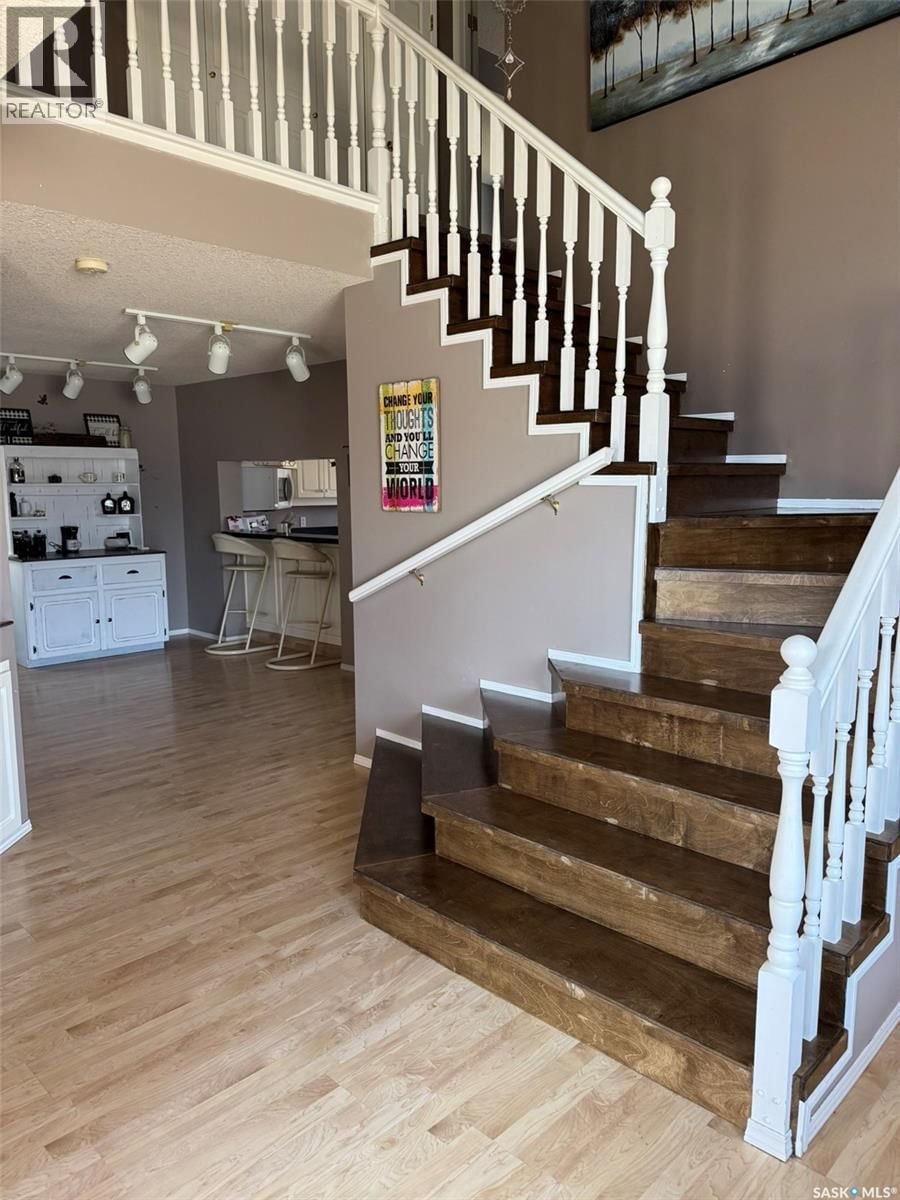 1160 TAISEY CRESCENT Image 2