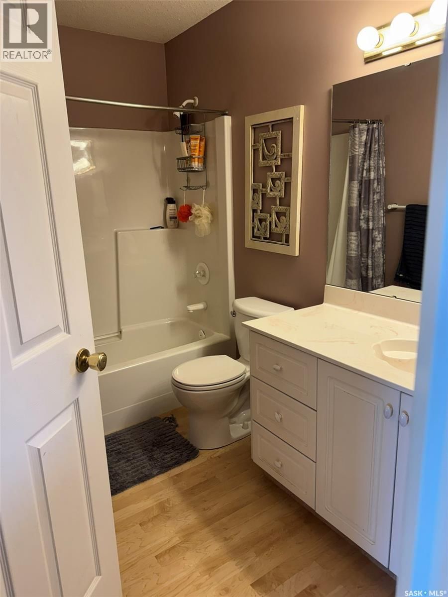 1160 TAISEY CRESCENT Image 30