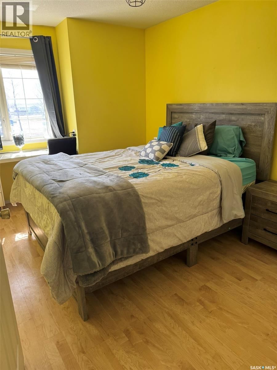 1160 TAISEY CRESCENT Image 32