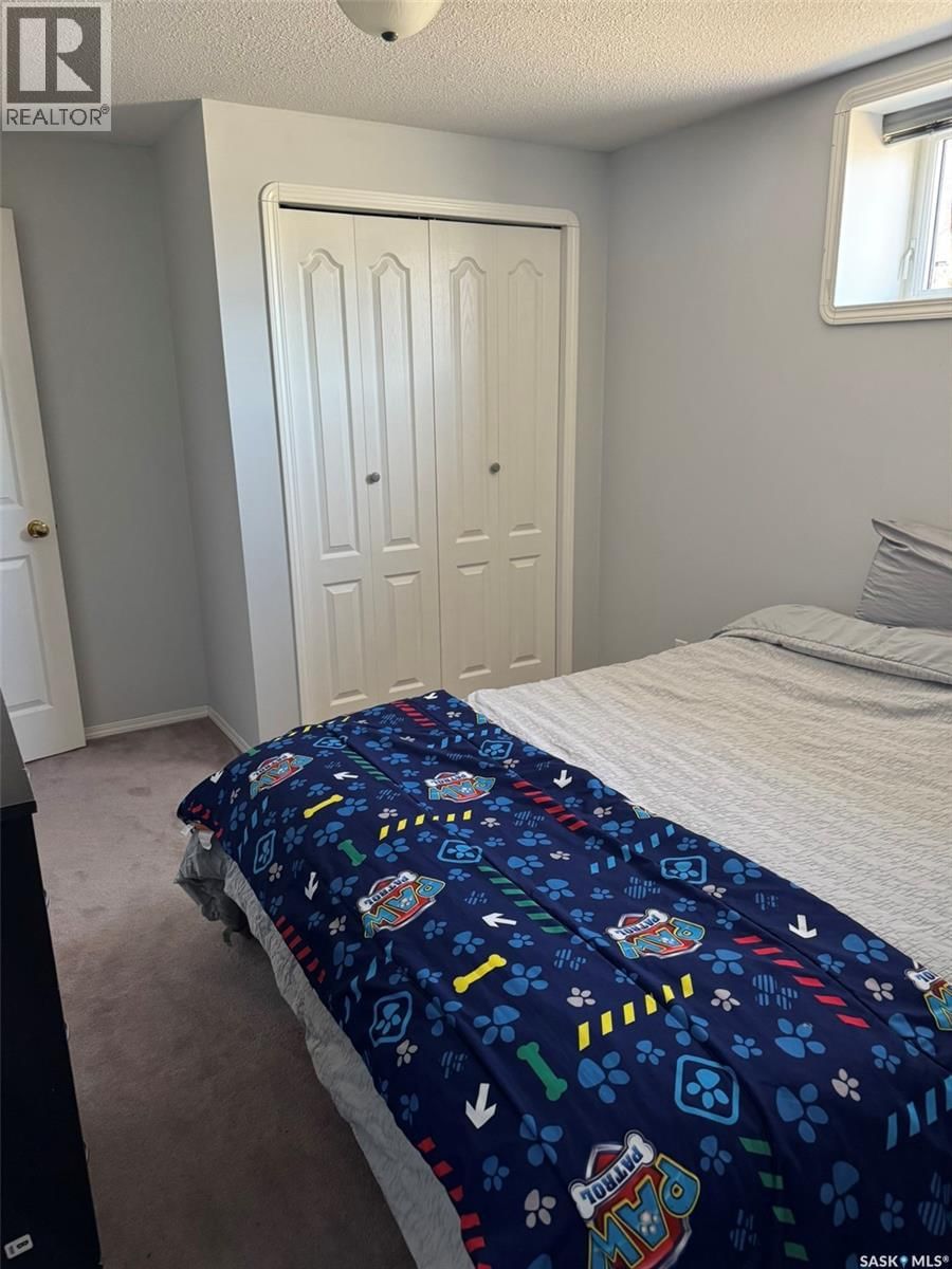 1160 TAISEY CRESCENT Image 37