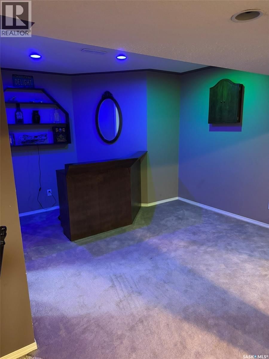 1160 TAISEY CRESCENT Image 38