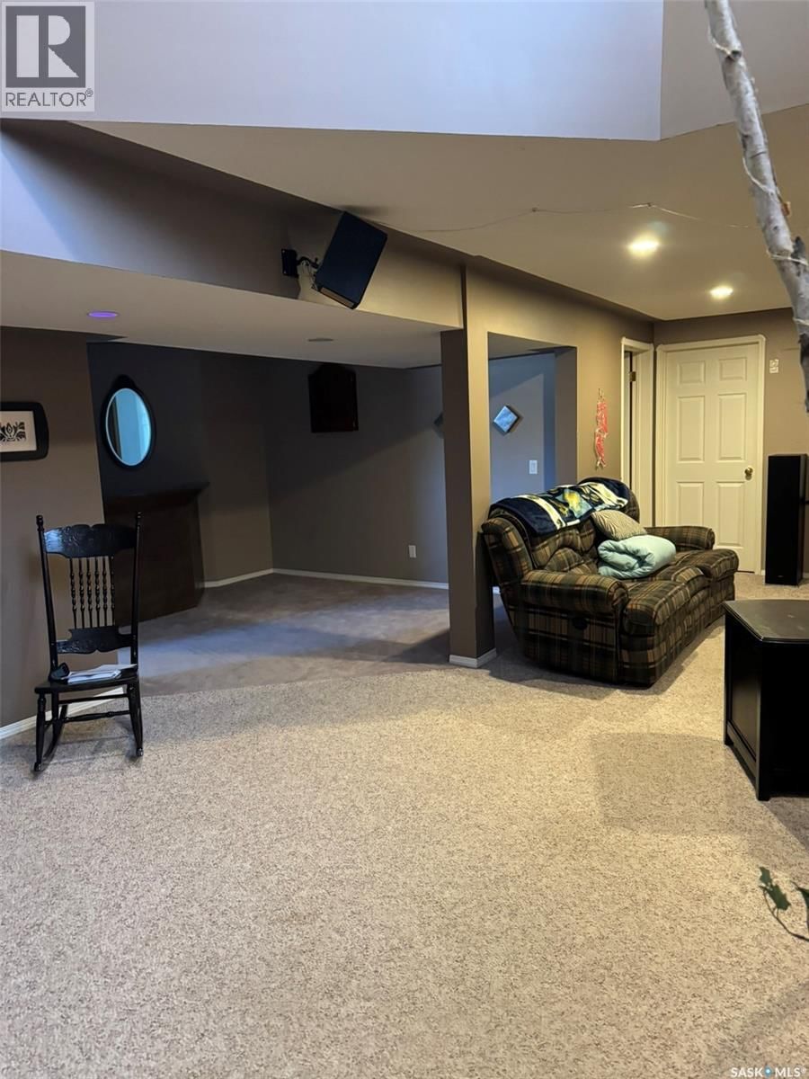 1160 TAISEY CRESCENT Image 39