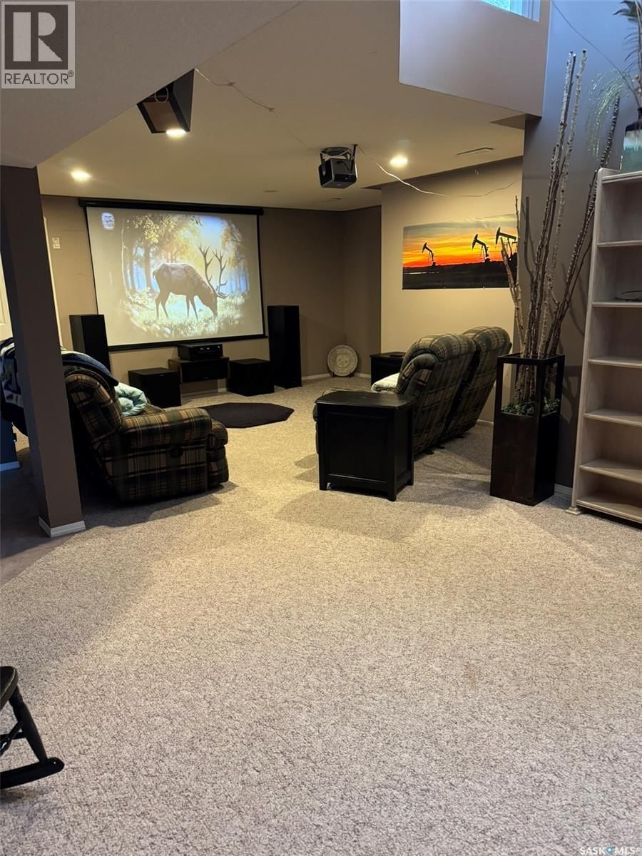 1160 TAISEY CRESCENT Image 40