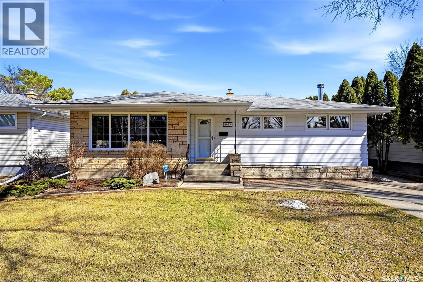 4027 ELPHINSTONE STREET Image 1