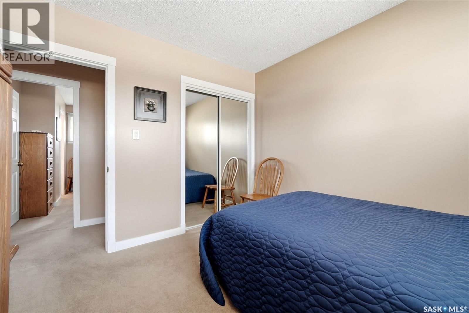 4027 ELPHINSTONE STREET Image 16