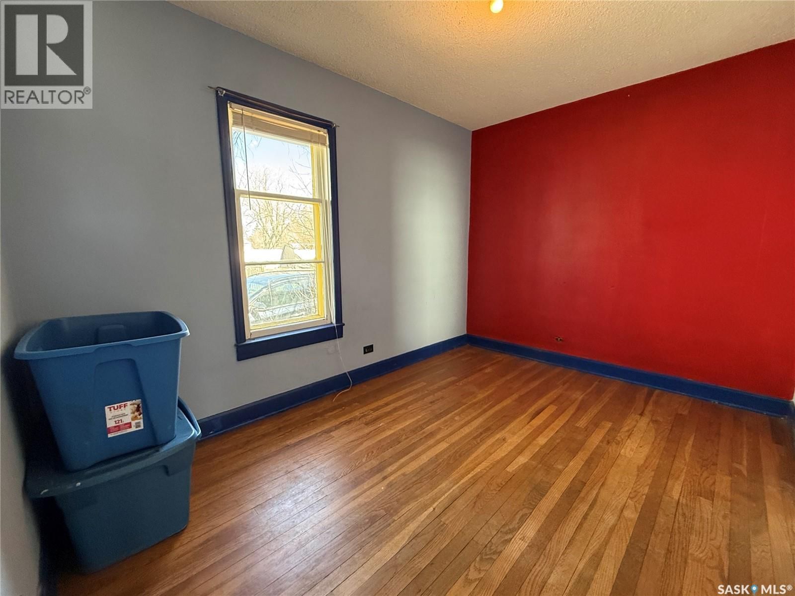 207 MISSOURI AVENUE Image 19