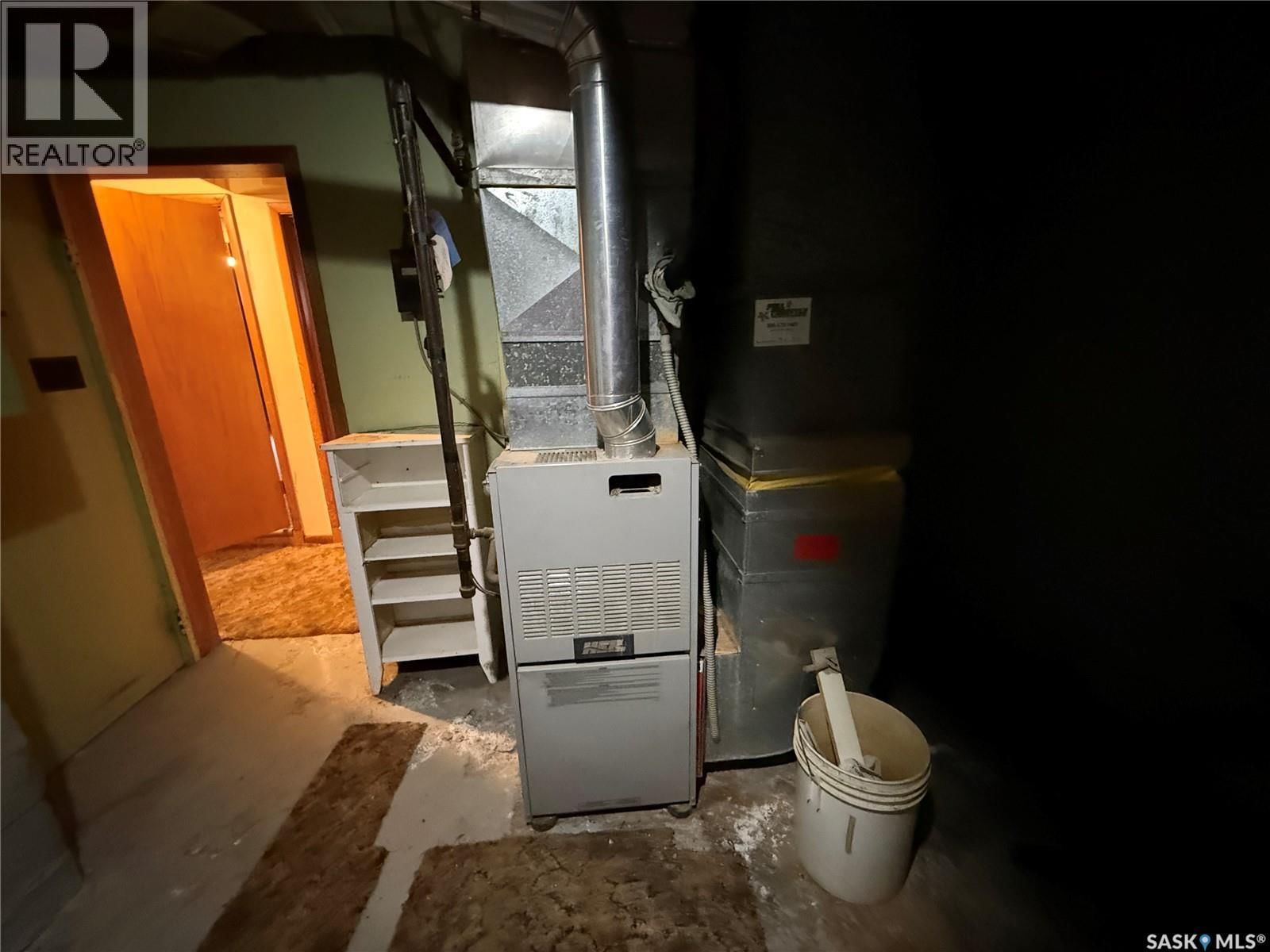 207 MISSOURI AVENUE Image 27