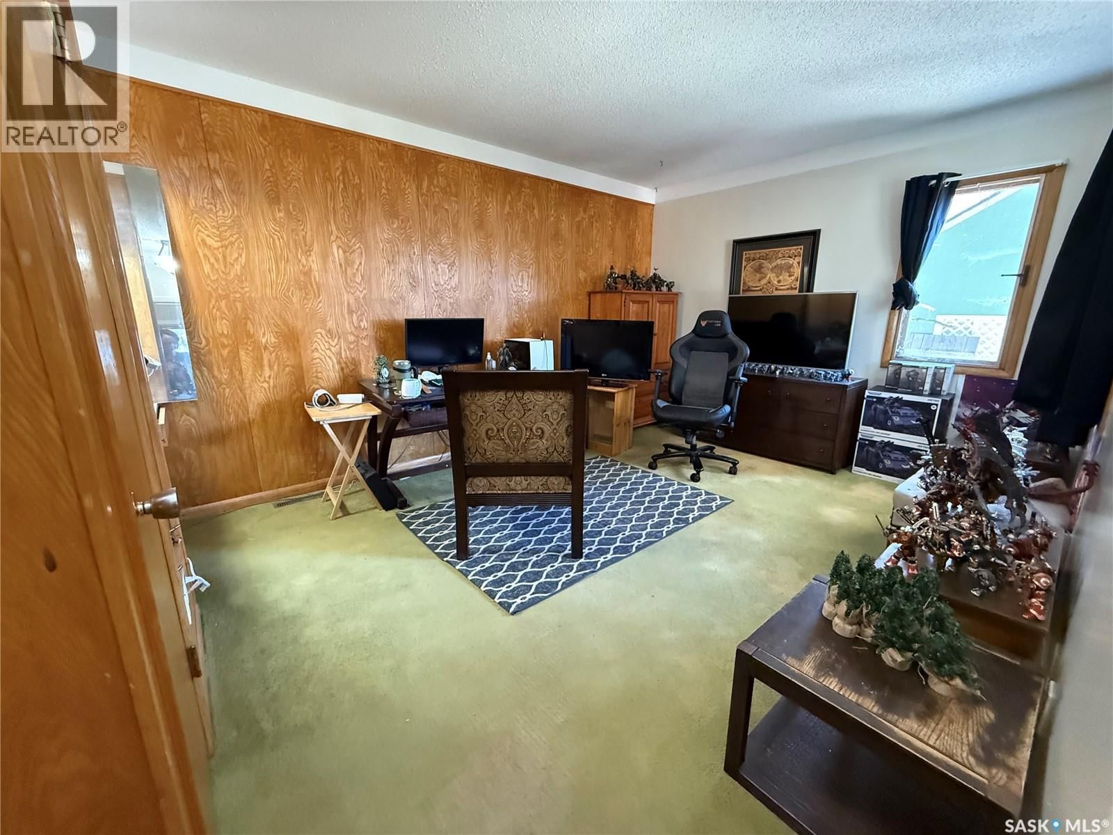 207 MISSOURI AVENUE Image 9