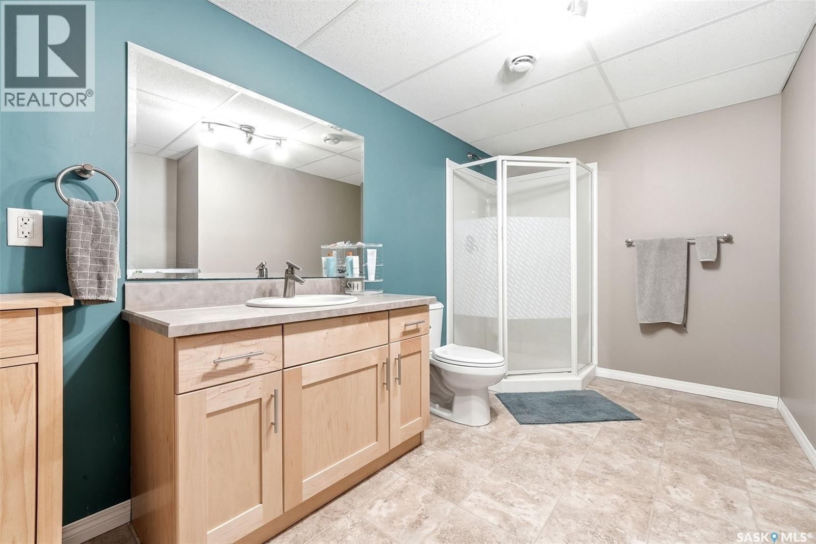 11 FAIRWAY CRESCENT Image 27