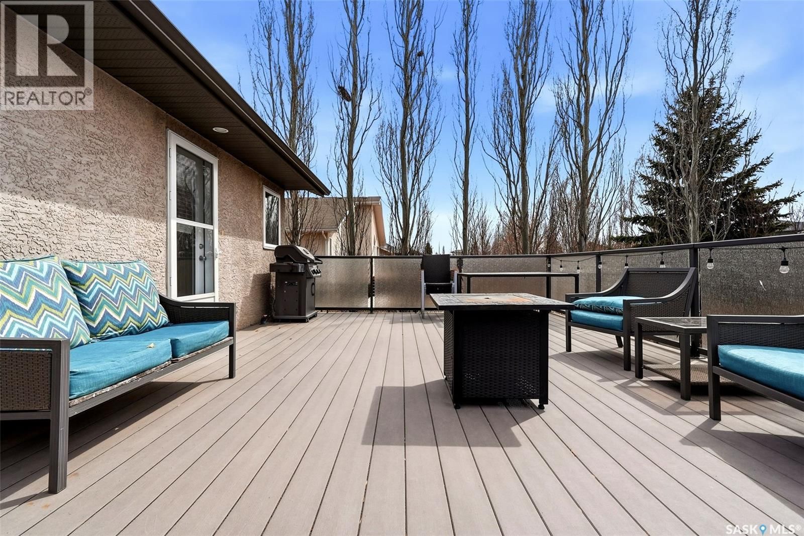 11 FAIRWAY CRESCENT Image 32