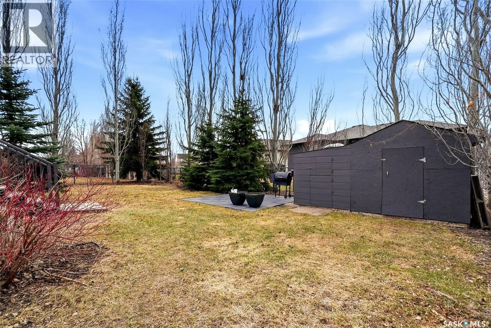 11 FAIRWAY CRESCENT Image 34