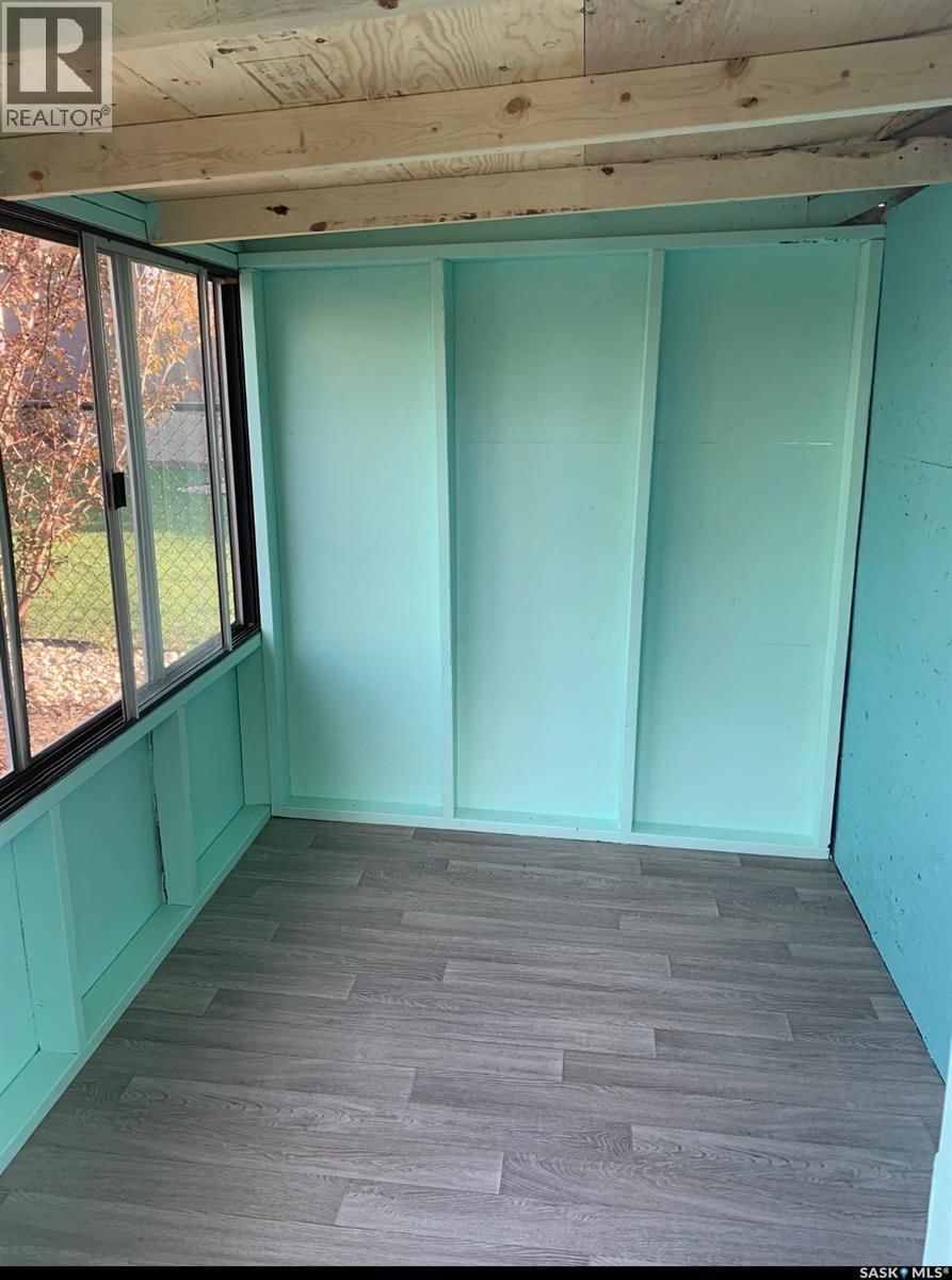 11 FAIRWAY CRESCENT Image 38