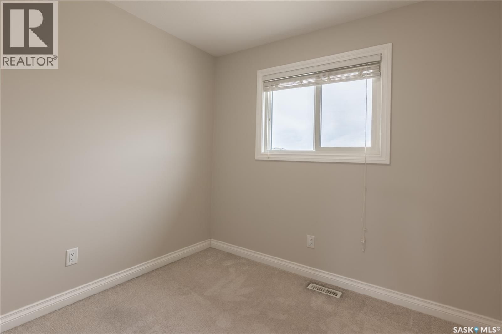 4372 JAMES HILL ROAD Image 15