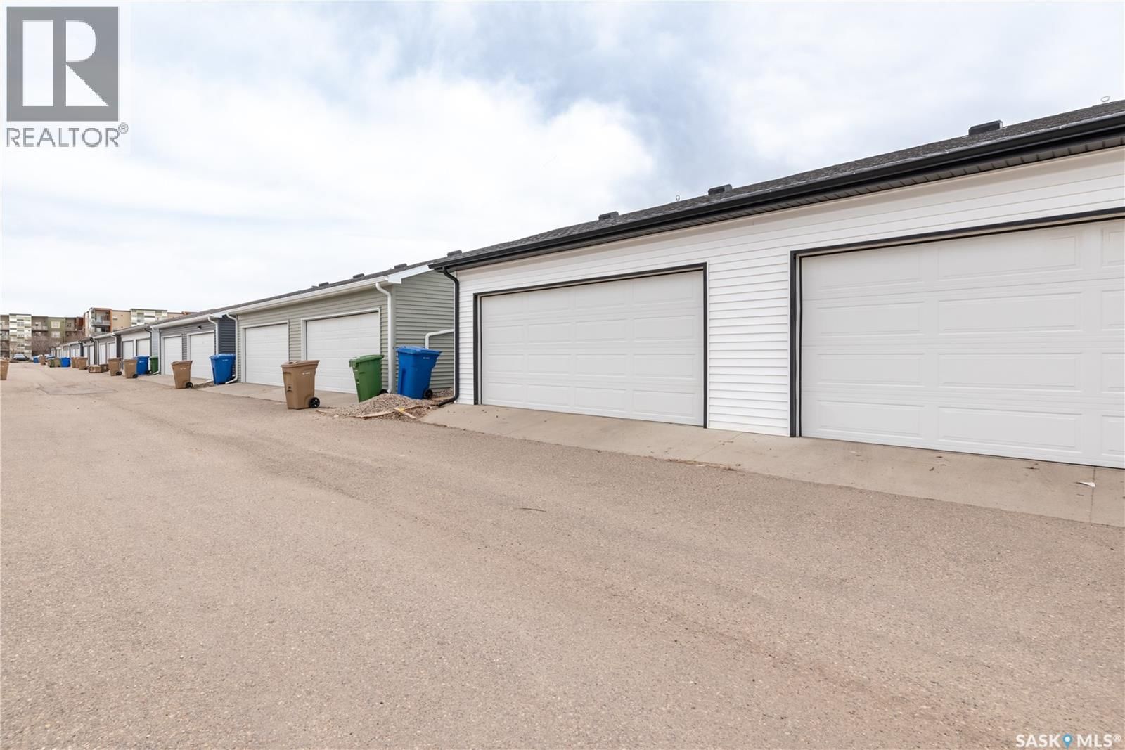 4372 JAMES HILL ROAD Image 28