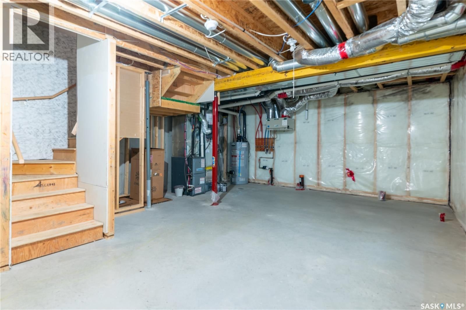 4372 JAMES HILL ROAD Image 31