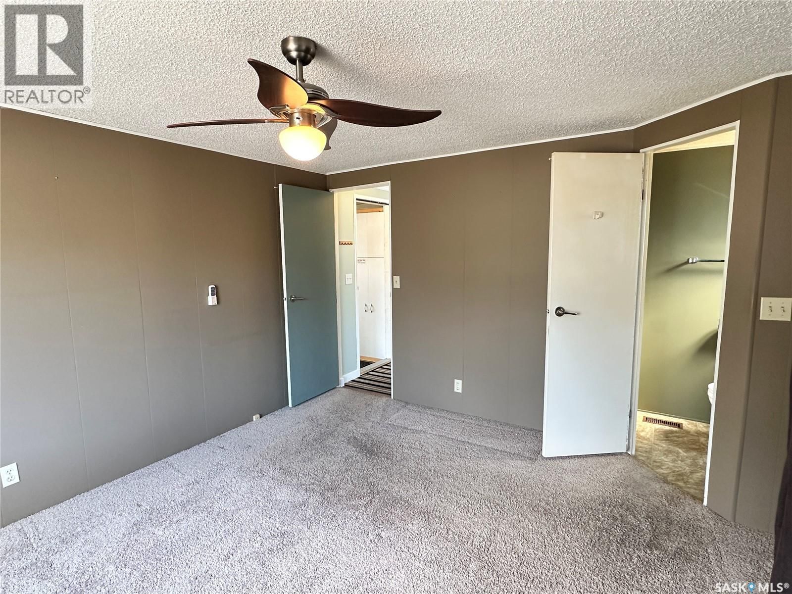 52 219 GRANT STREET Image 32