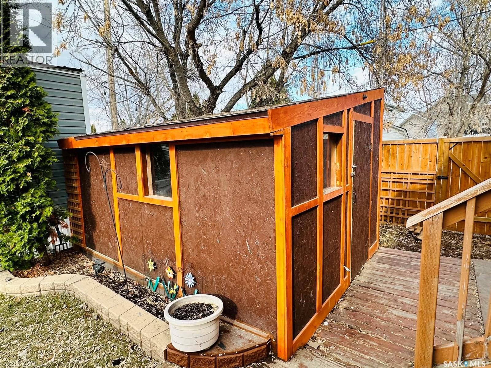 52 219 GRANT STREET Image 6