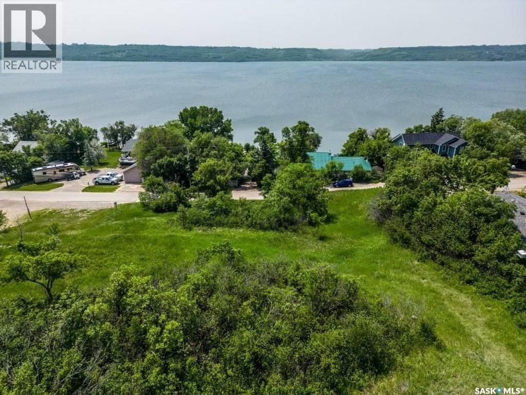 38 Lakeshore DRIVE, Kannata Valley, Saskatchewan S0G 4L0