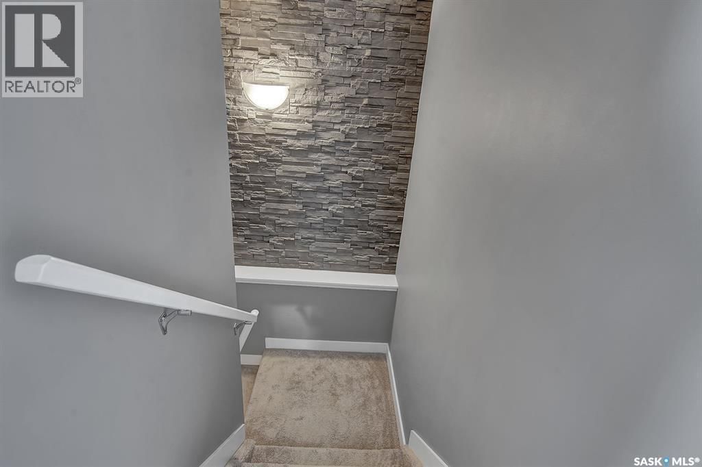 2621 MAKOWSKY CRESCENT Image 24