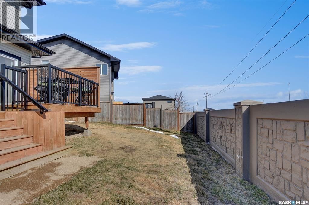 2621 MAKOWSKY CRESCENT Image 32