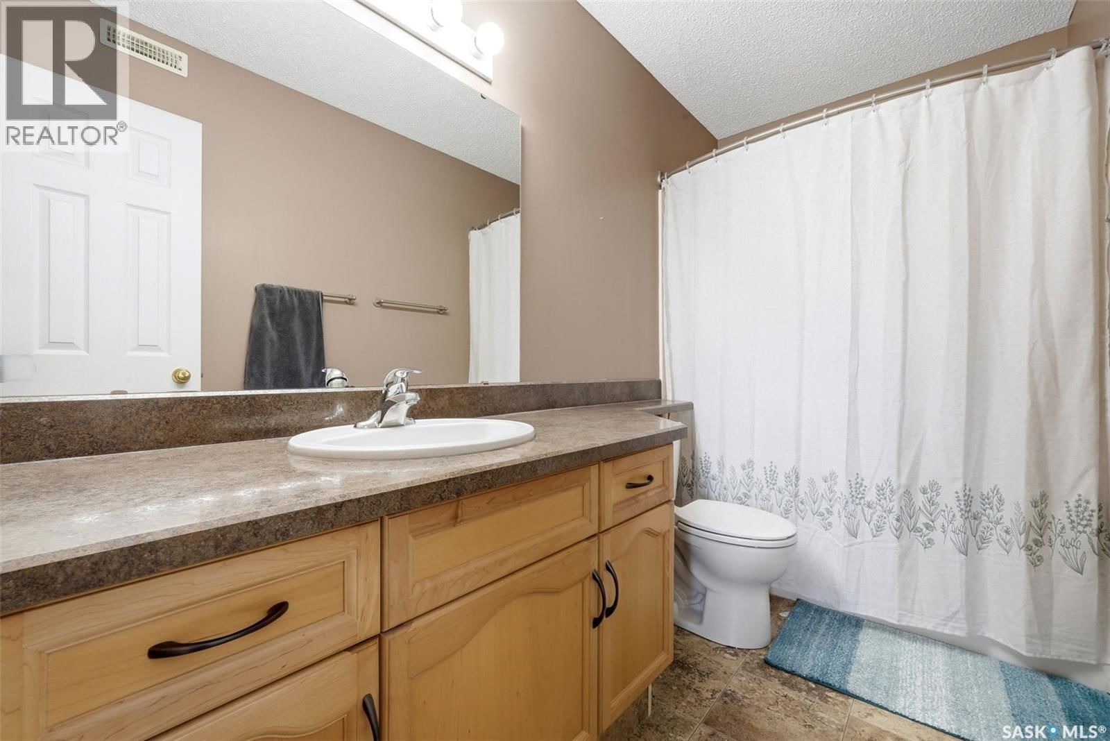 1614 ROUSSEAU CRESCENT Image 19