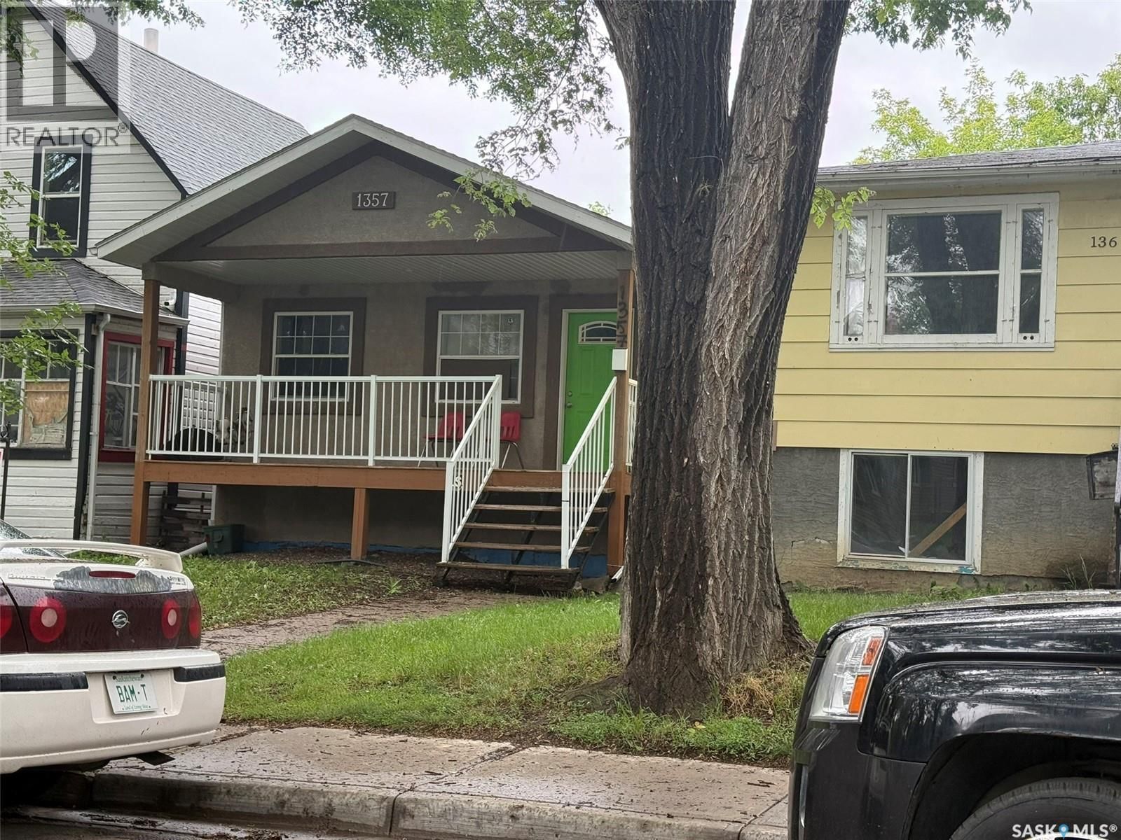 1357 Rae STREET, Regina, Saskatchewan S4T 2C4