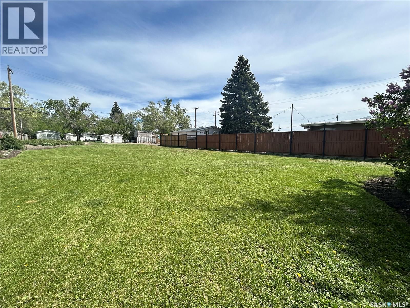 222 Osborne AVENUE, Regina Beach, Saskatchewan S0G 4C0