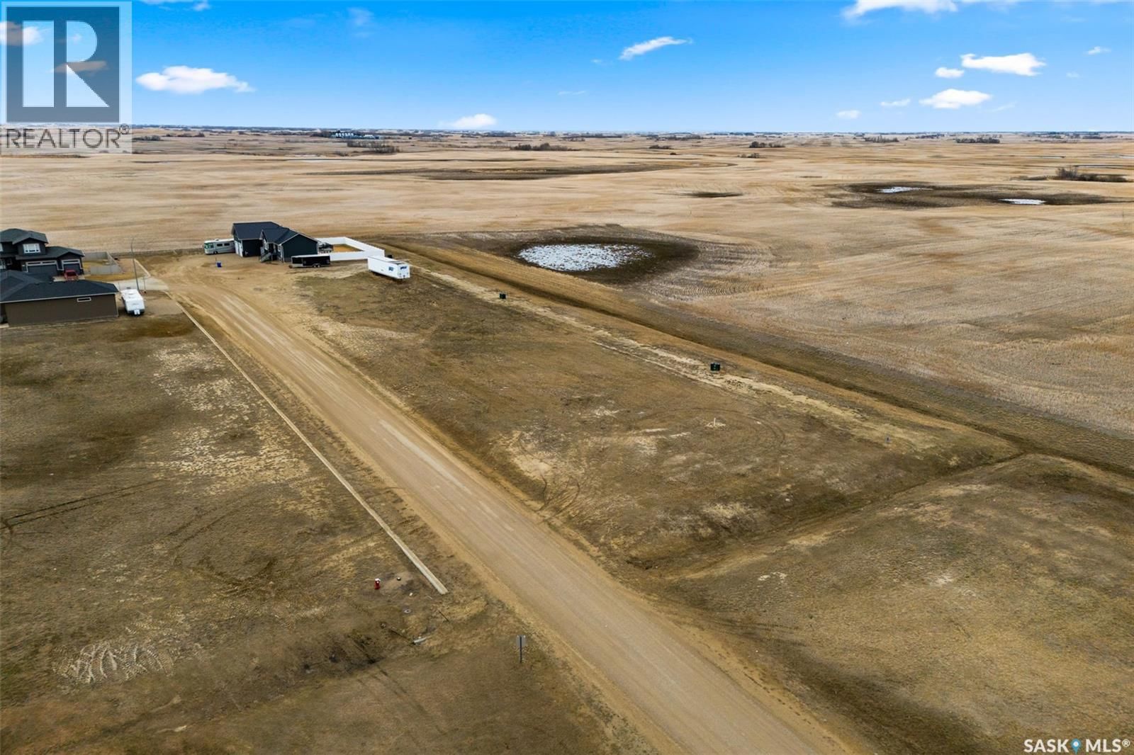 5 Tennyson Avenue, Southey, Saskatchewan S0G 4P0