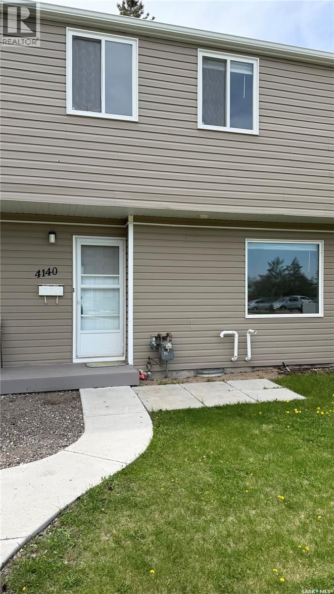 4140 Castle ROAD, Regina, Saskatchewan S4S 6A4