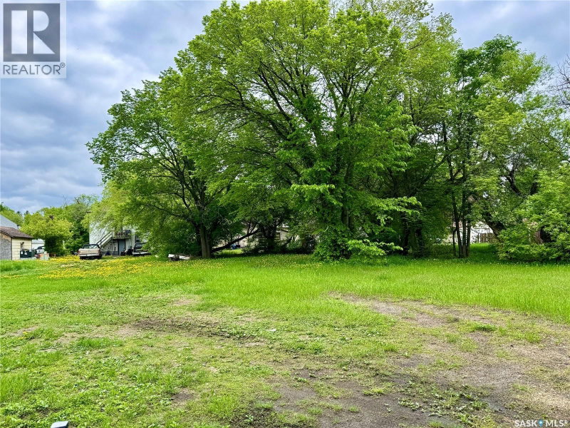 79 Myrtle AVENUE Yorkton Saskatchewan, S3N 1P8 - Vacant Land For Sale
