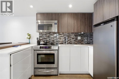 9 Rock Ridge | Kannata Valley Saskatchewan | Slide Image Nine