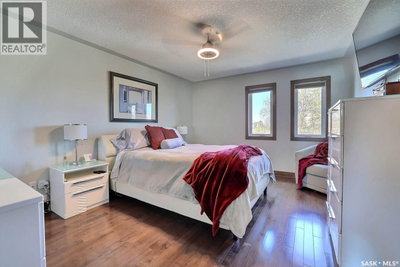 1456 McCarthy BOULEVARD | Regina Saskatchewan | Slide Image Nineteen