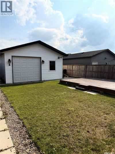 418 Ells WAY | Saskatoon Saskatchewan | Slide Image Fifteen